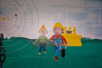 3-john-2082003.jpg